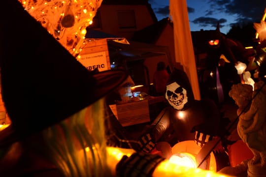 Laut der evangelischen Gemeinde in Wiesbaden sollten Zauberer, Hexen oder Teufel an Fastnacht tabu sein.