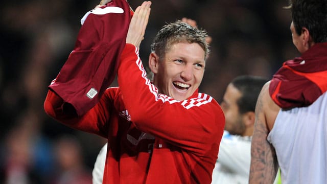 Bastian Schweinsteiger freut sich über sein gelungenes Startelf-Comeback.