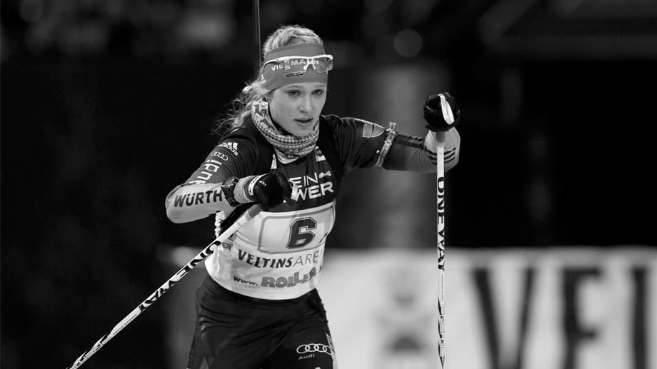 Julia Pieper beim Promi-Rennen in der Veltins-Arena.