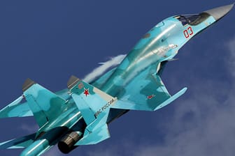 Russischer Kampfjet: Putin ordnet die Überprüfung der Gefechtsbereitschaft an.