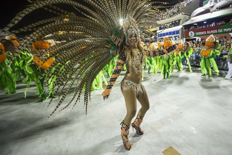 Heiß, heißer, Rio: Zur Karnevalszeit wird in der Stadt am Zuckerhut ordentlich gefeiert.
