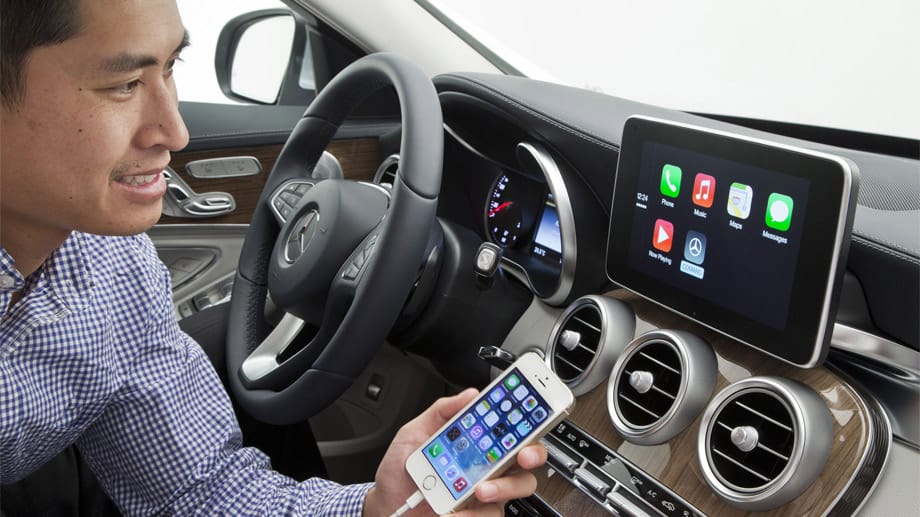 Apple kooperiert bei der neuen Plattform CarPlay unter anderem mit Mercedes.