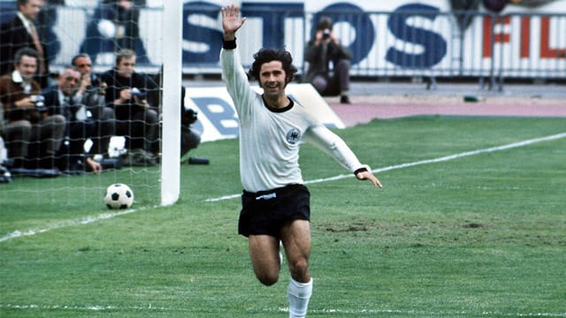 Gerd Müller schoss für die Nationalmannschaft 68 Tore in 62 Spielen. Die beste Torquote hat er trotzdem nicht. Gerd Müller schoss für die Nationalmannschaft 68 Tore in 62 Spielen. Die beste Torquote hat er trotzdem nicht.