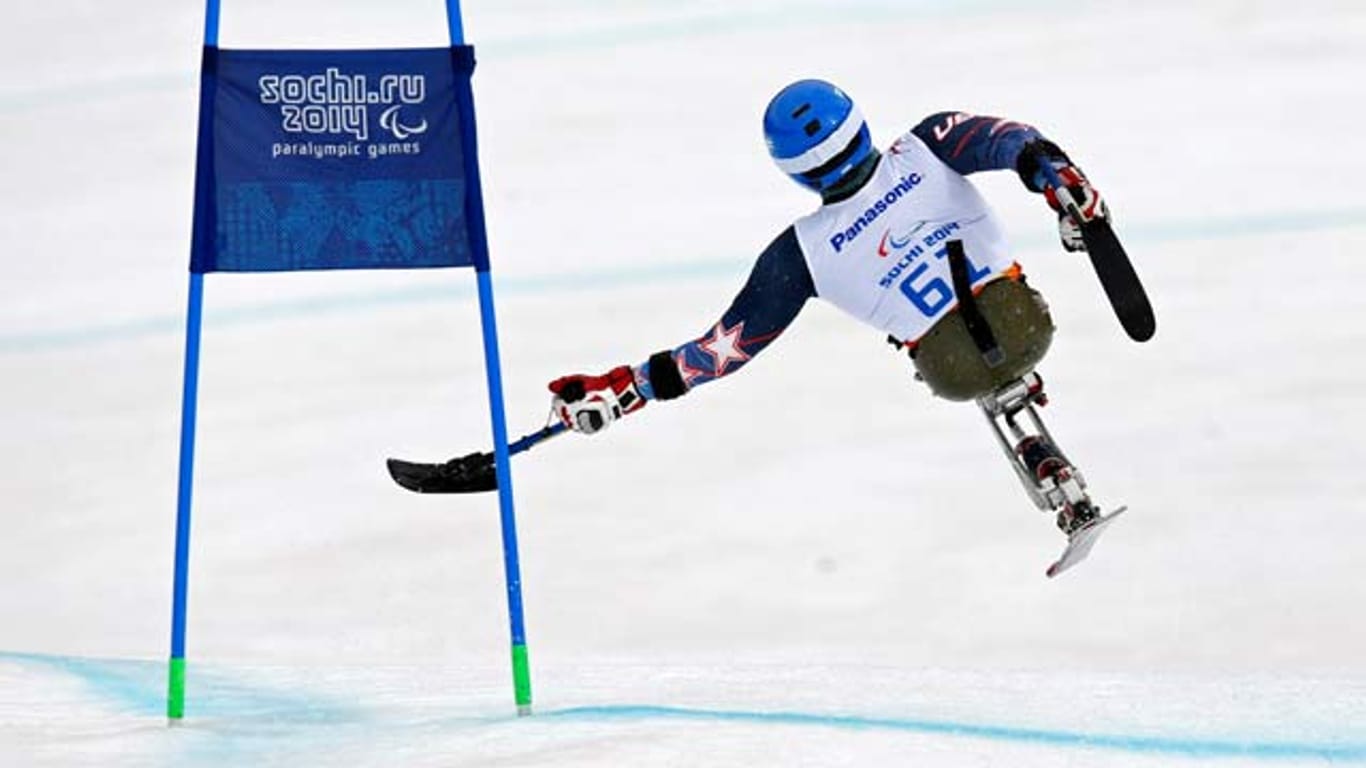 Der US-Skirennfahrer Tyler Walker ist bei den Paralympics schwer gestürzt.