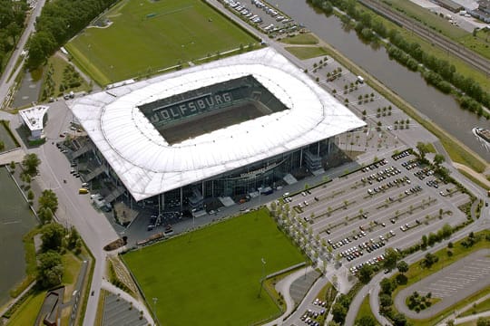 Zwischenzeitlich war unklar, ob das Bundesligaspiel zwischen dem VfL Wolfsburg und Bayern München in der Volkswagen-Arena stattfinden kann.