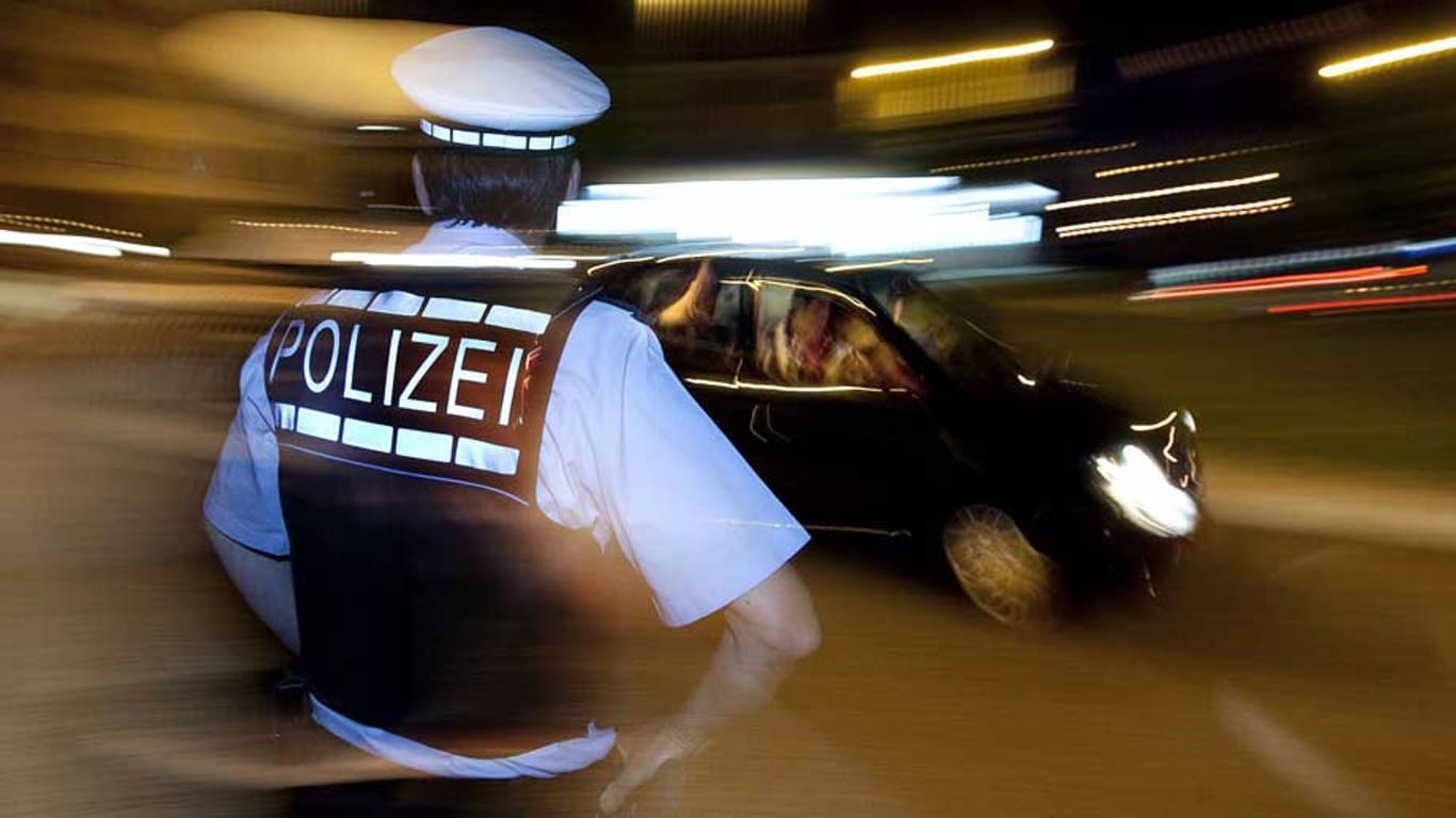 Auto per Fernbedienung stoppen: Polizei will Autos ab 2015 blockieren