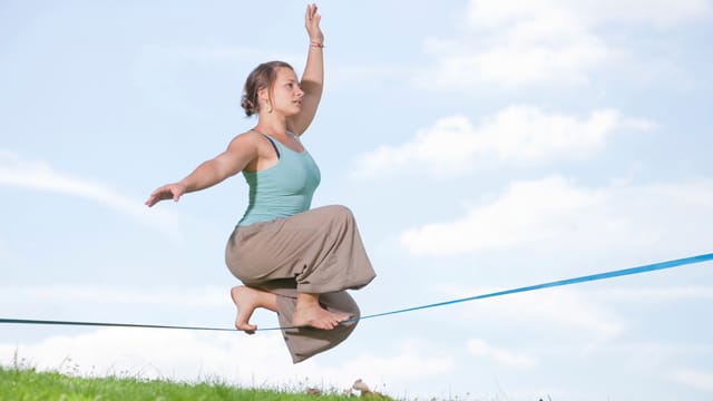 Balance ist das A und O beim Slacklining