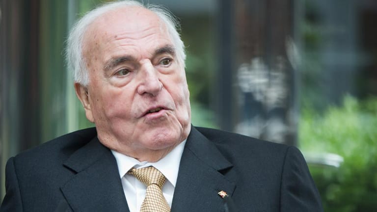 Altkanzler Helmut Kohl fordert einen Mittelweg für die Ukraine.
