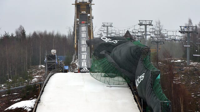 Im tschechischen Harrachov ist auch am Sonntag kein Wettbewerb möglich.