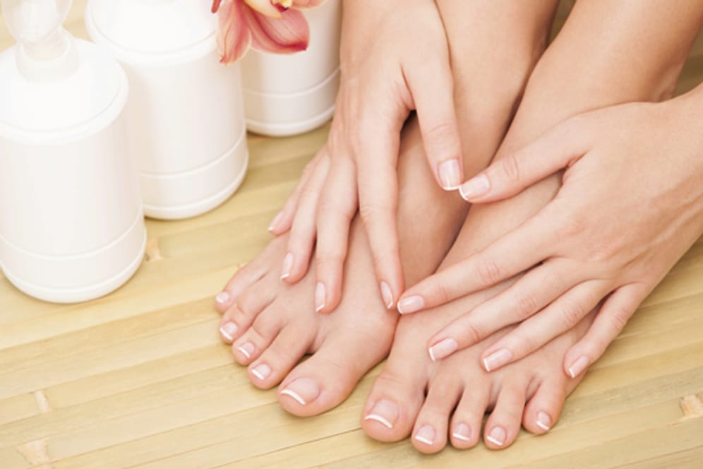 Naturkosmetik verspricht Linderung und Abhilfe beim Problem mit Hornhaut