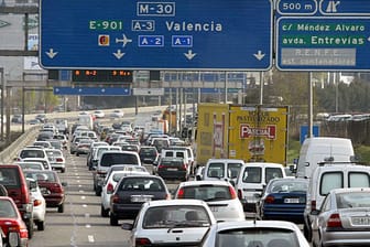 Spanische Autobahn: Die Regierung will die Regeln für die Höchstgeschwindigkeit ändern