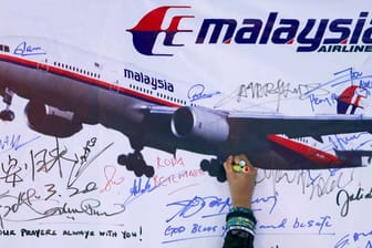 Was passierte auf Flug MH370? Eine britische Zeitung veröffentlicht die letzten Funksprüche.