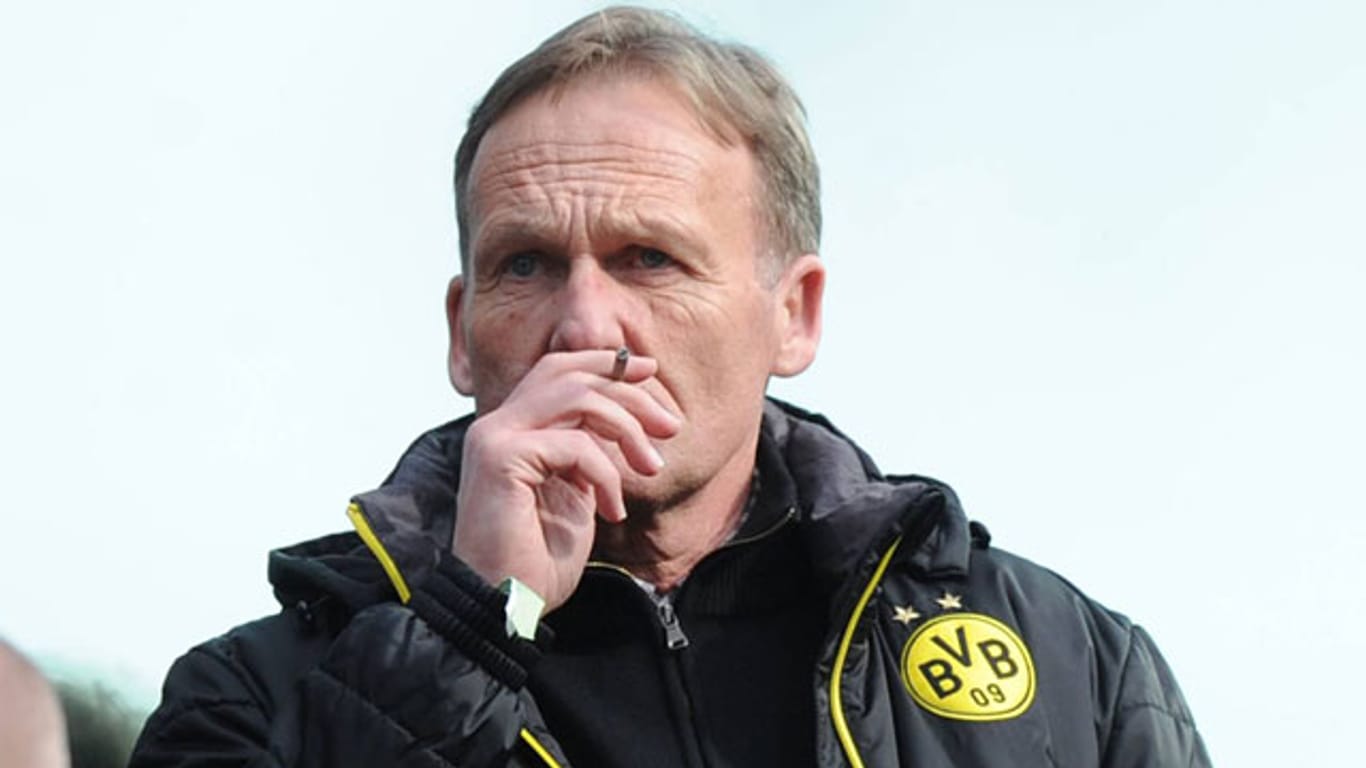 Hans-Joachim Watzke ist aktuell auf den früheren BVB-Trainer Ottmar Hitzfeld nicht gut zu sprechen.