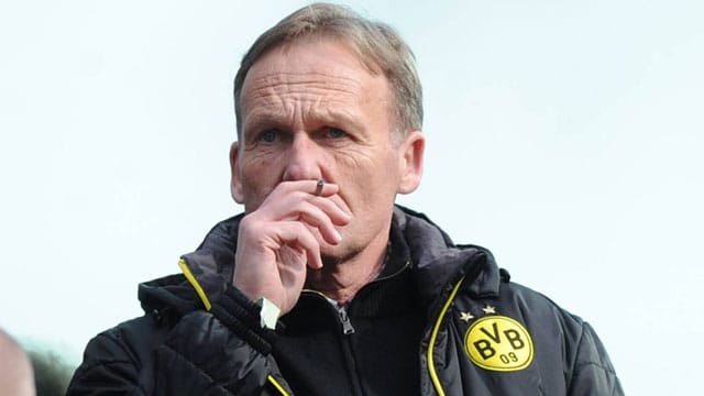 Hans-Joachim Watzke ist aktuell auf den früheren BVB-Trainer Ottmar Hitzfeld nicht gut zu sprechen. Hans-Joachim Watzke ist aktuell auf den früheren BVB-Trainer Ottmar Hitzfeld nicht gut zu sprechen.