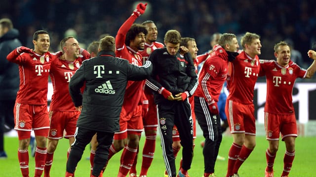 Die Bayern jubeln über den 24. Meistertitel des Vereins.