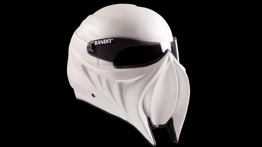 Hier ist der Name Programm: Ghost heißt dieser Helm der Firma Bandit.