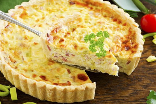 Quiche Lorraine ist der Klassiker - probieren Sie aber auch mal andere Füllungen aus und kreieren Sie neue Geschmackserlebnisse