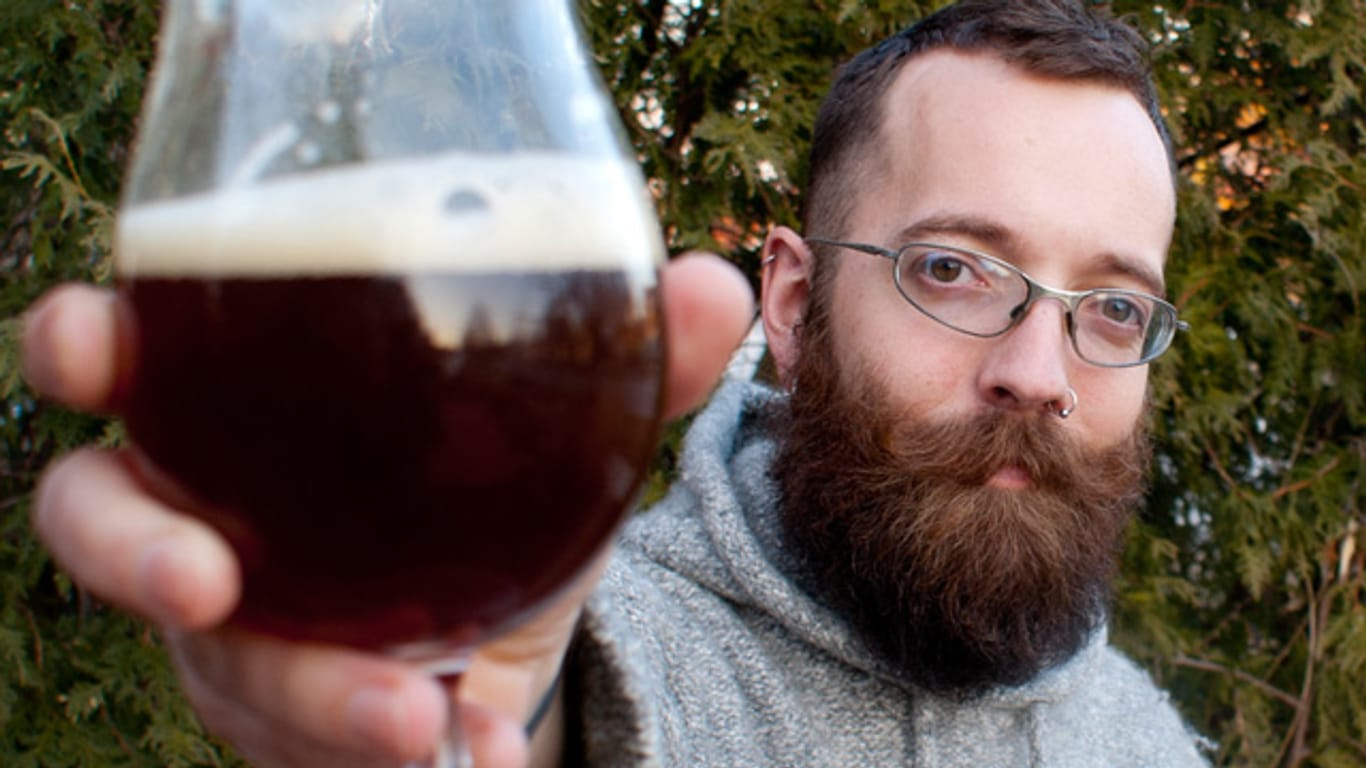 Fasten: Chris Schryer ernährt sich 40 Tage lang ausschließlich von Bier und Saft.