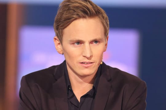 Jochen Breyer ist seit der Saison 2012/13 als Moderator der Champions League für das ZDF im Einsatz.