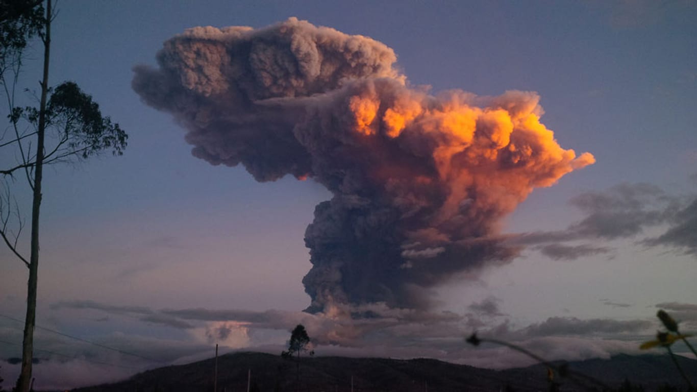 Der Vulkan Tungurahua in Ecuador
