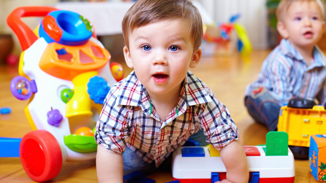 Zu frühe Fremdbetreuung kann bei Kindern zu großem Stress führen.