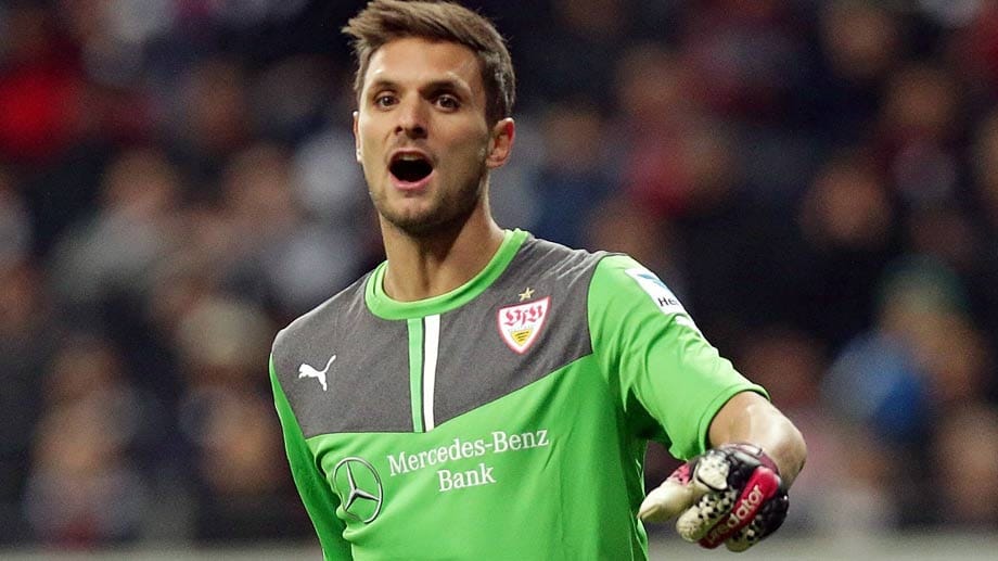 VfB-Keeper Sven Ulreich stört das Verhalten der eigenen Fans. VfB-Keeper Sven Ulreich stört das Verhalten der eigenen Fans.