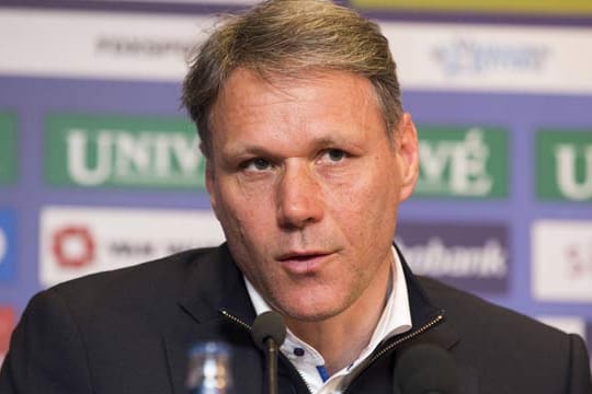 Marco van Basten tritt in Alkmaar in die Fußstapfen prominenter Vorgänger.