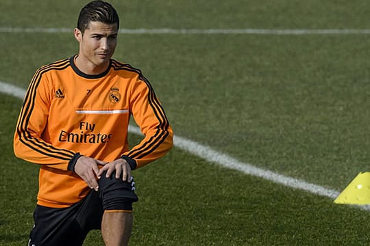 Cristiano Ronaldo ist wieder im Training und meldet sich rechtzeitig zum Klassiker gegen den FC Bayern fit.
