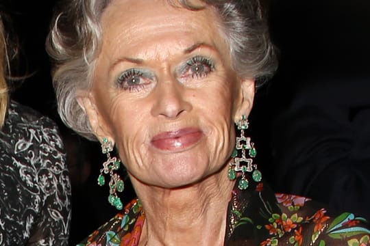 Tippi Hedren (84) im Hippie-Look