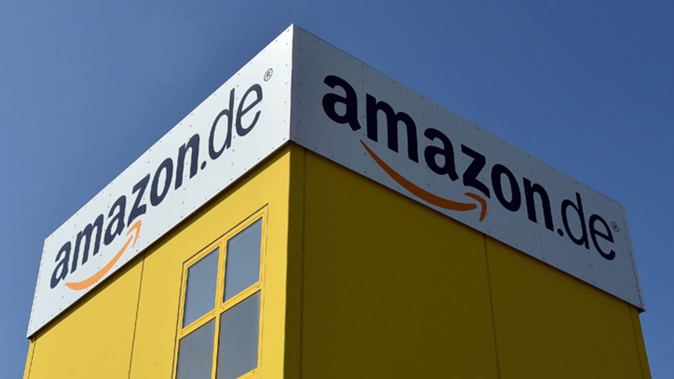 Aufgrund einer negativen Verkäufer-Bewertung soll ein Amazon-Kunde 70.000 Euro Schadenersatz leisten.