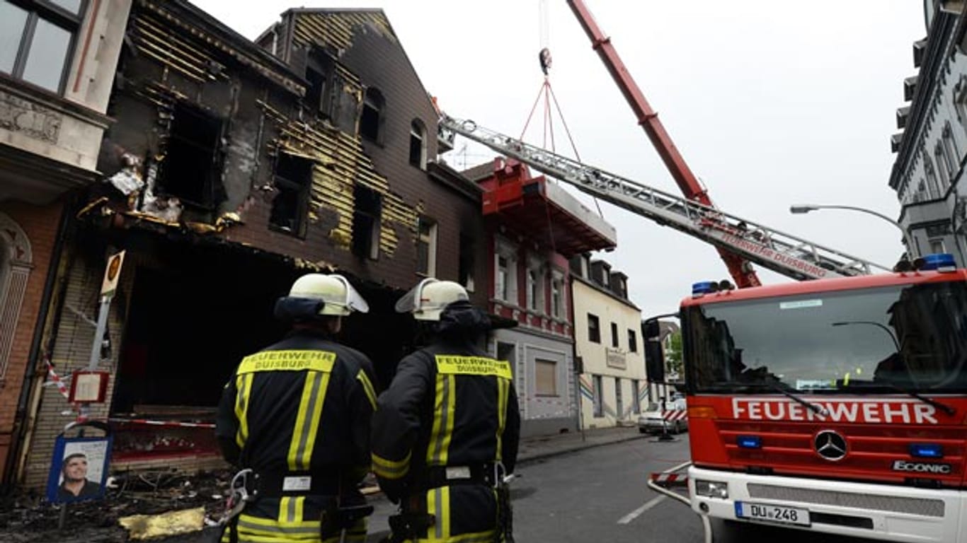 Drei Tote bei Brand in Duisburg