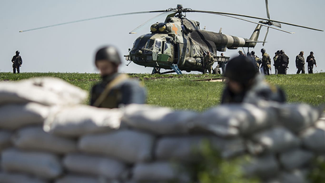 Die ukrainische Armee ist bereit zurückzuschlagen, falls die Russen die Grenze überschreiten - sagt ihr Präsident.