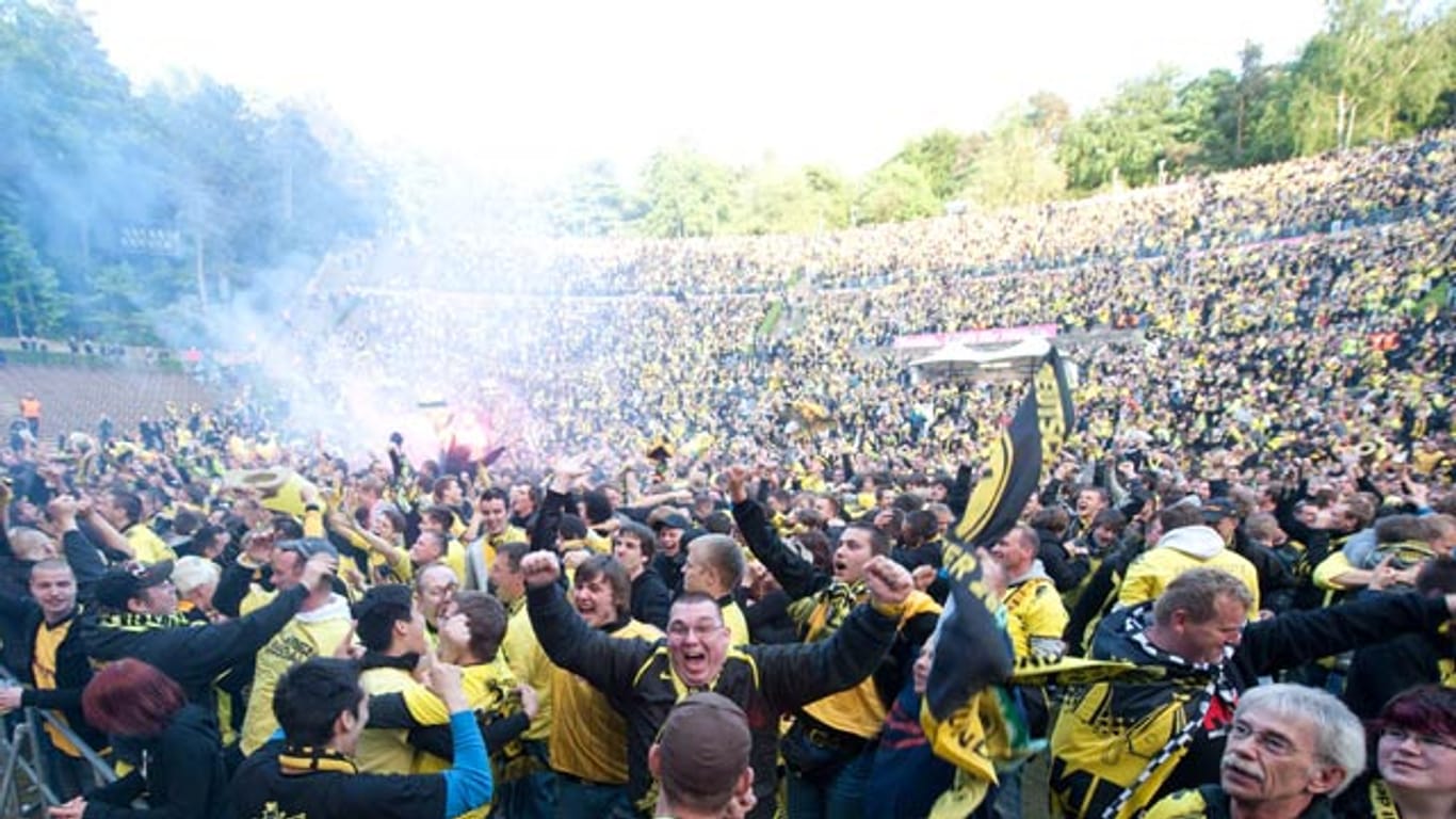 2012 feierten tausende BVB-Fans den Double-Sieg ihres Klubs in der Berliner Waldbühne.