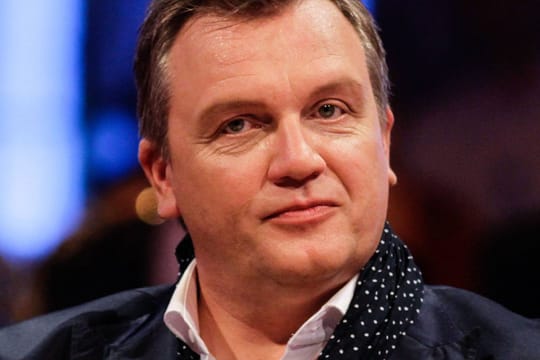 Showmaster Hape Kerkeling trauert um TV-Legende Heinz Schenk.