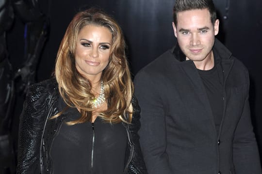 Seit Januar 2013 ist Katie Price mit Kieran Hayler verheiratet.