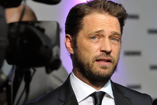 "Beverly Hills "90210"-Star Jason Priestley hat seine Autobiografie veröffentlicht.