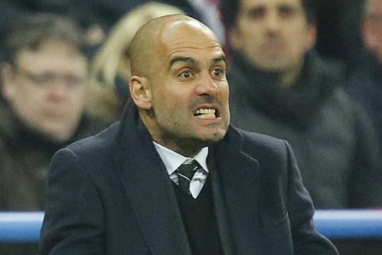 Pep Guardiola fletscht die Zähne: Schluss mit Kuscheloase beim FC Bayern.