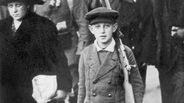 Betrogen, verheizt, desillusioniert: Kinder im Ersten Weltkrieg.