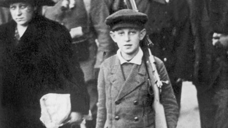 Betrogen, verheizt, desillusioniert: Kinder im Ersten Weltkrieg.