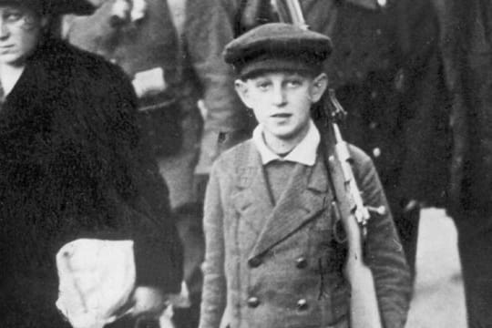 Betrogen, verheizt, desillusioniert: Kinder im Ersten Weltkrieg.