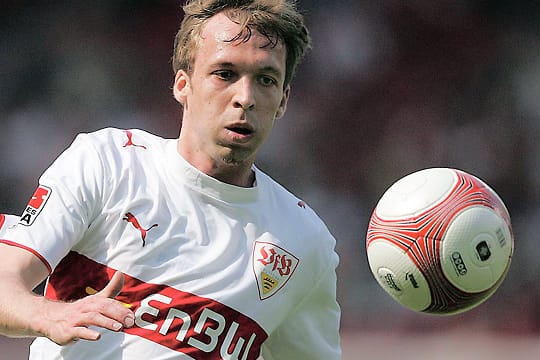 Andreas Hinkel in der Saison 2005/2006 im Trikot des VfB Stuttgart.