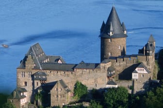 Urlaub in einer Burg, wie hier in der Burg Stahleck, ist ein einmaliges Erlebnis für die ganze Familie