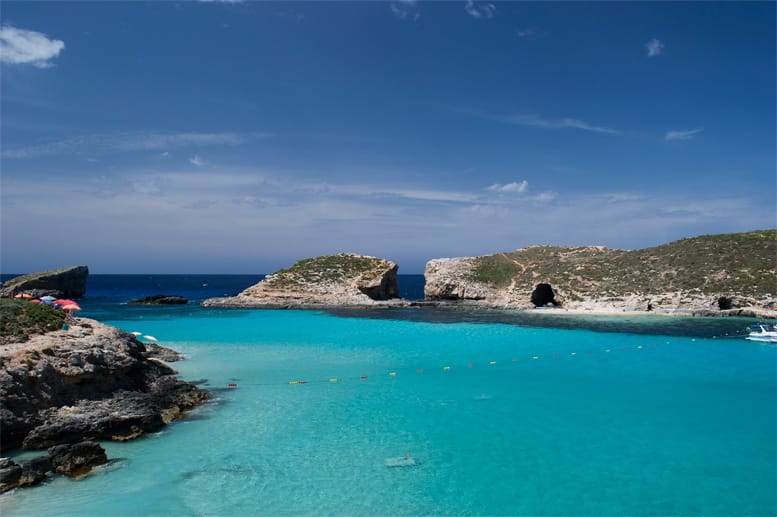 Die Blaue Lagune ist eines der beliebtesten Ziele auf Gozo.