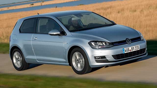 VW Golf 7: Klappern von der Hinterachse