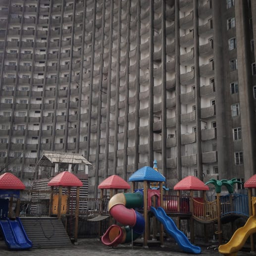 Foto-Serie: Hochhaus in Nordkorea eingestürzt