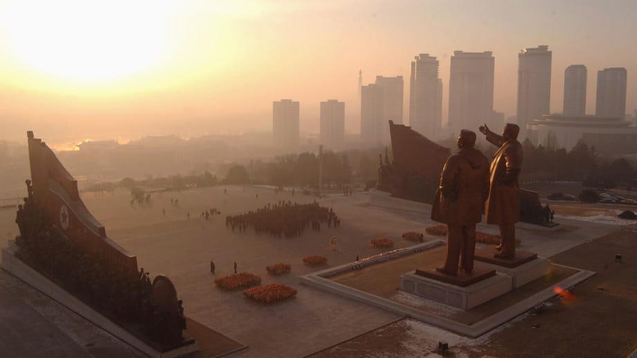 Foto-Serie: Hochhaus in Nordkorea eingestürzt