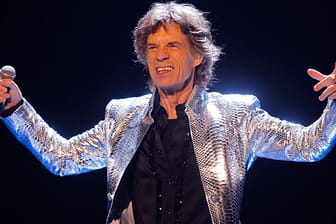 Mick Jagger darf sich nun Uropa nennen.