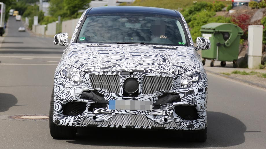 Mercedes ML Coupé: Erlkönig des SUV-Prototypen erwischt