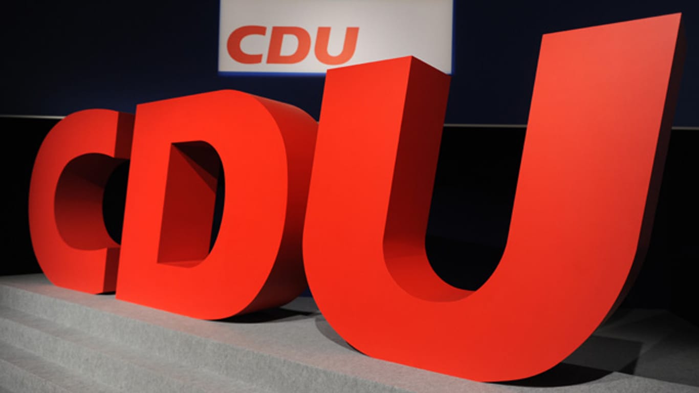 Ärger um ein CDU-Plakat in Karlsruhe.