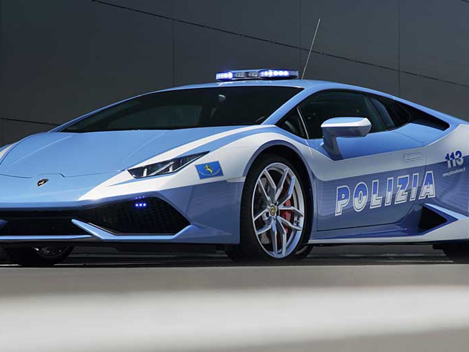 Neuer Lamborghini Huracán wird Polizeiauto in Italien